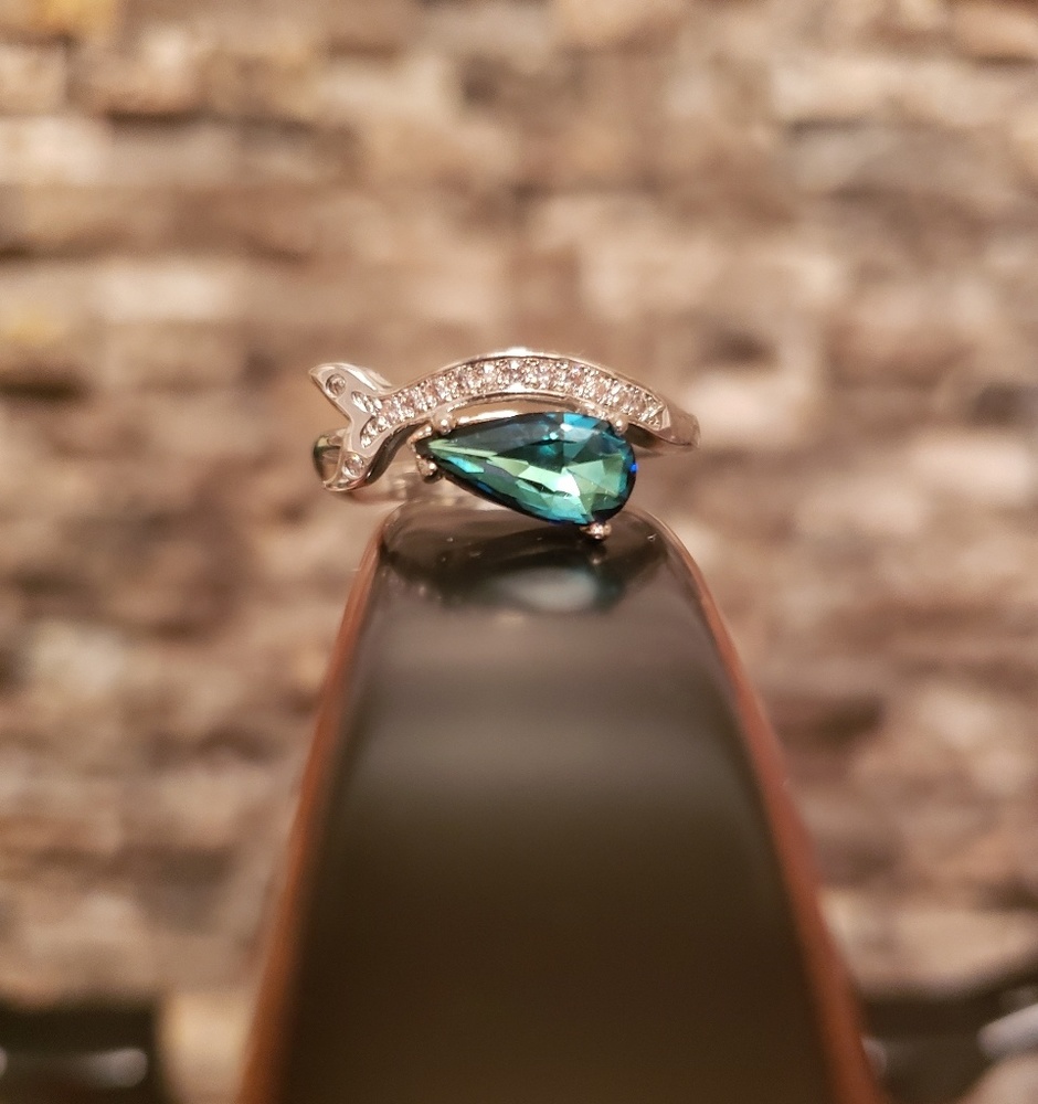 Dolphin Tail Turq. & White Swarovski crystal ring